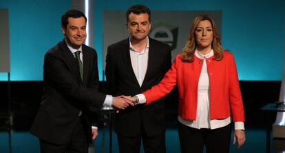 Juan Manuel Moreno, Antonio Ma&iacute;llo y Susana D&iacute;az, antes del debate.