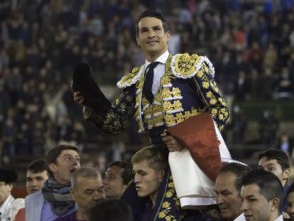 Jos&eacute; Mar&iacute;a Manzanares en la plaza de Valencia, en marzo de 2014.