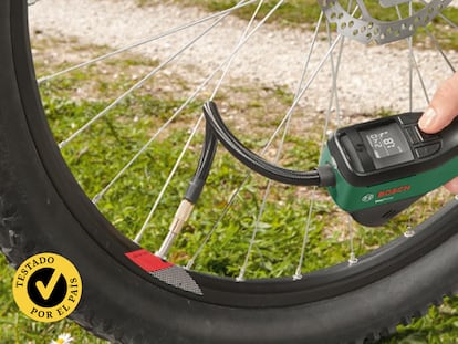 Artículo de EL PAÍS Escaparate que compara a fondo los mejores infladores eléctricos para bicicleta.