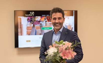 
Será el nuevo director general de Interflora para el sur de Europa. Es graduado en Negocios por la Leeds Becket University y ha trabajado para compañías como Pixmania, Louvre Hotels y Guía Michelin.