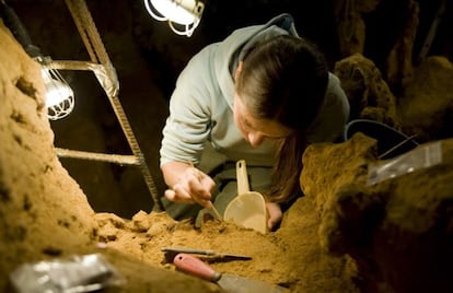 Centro del Neandertal de Piloña, Museo del Sidrón, del estudio coruñés Pablo Gallego Picard.