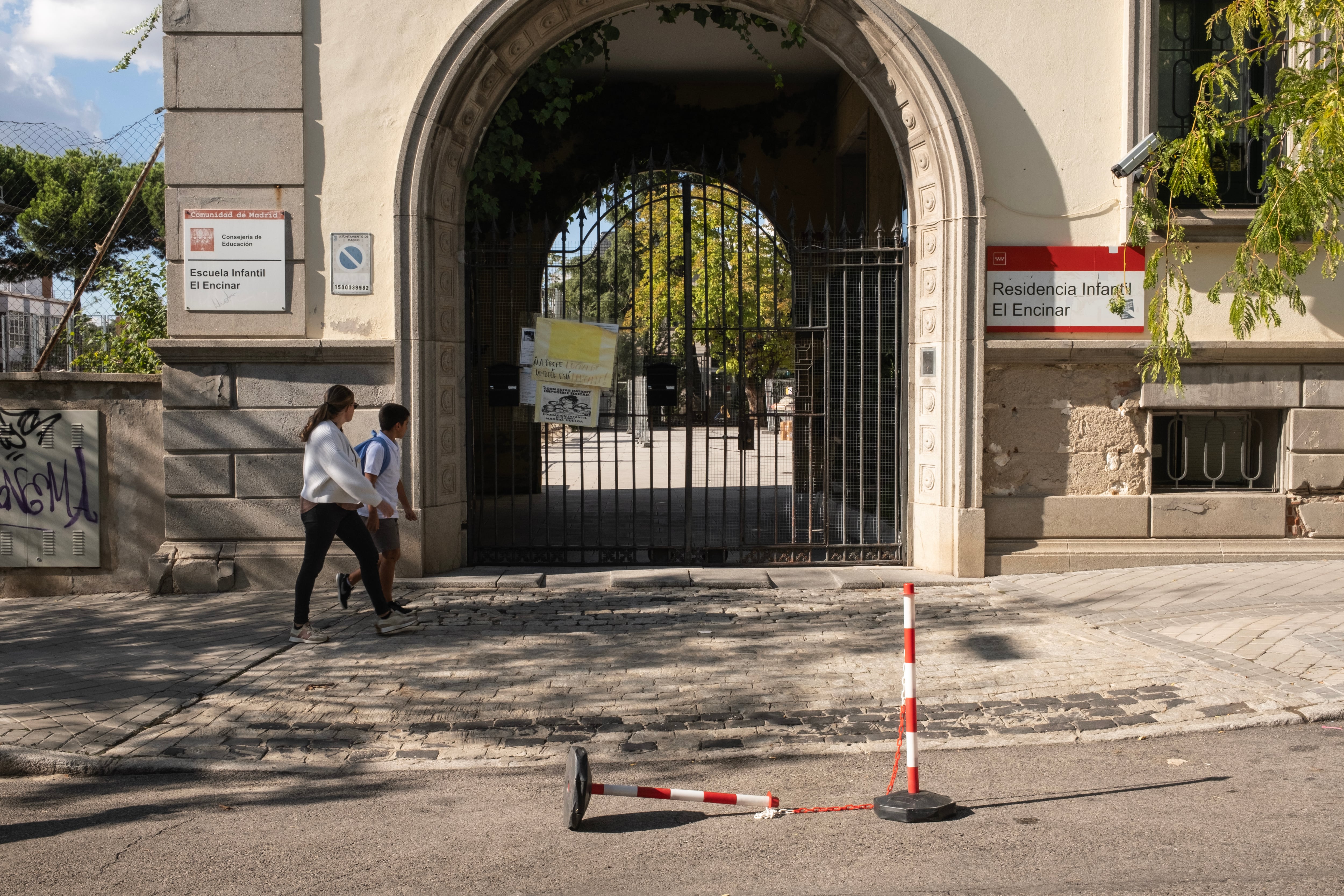 El Encinar, la escuela infantil de Madrid donde diluvia por dentro: la mitad de clases inundadas y sin agua del grifo