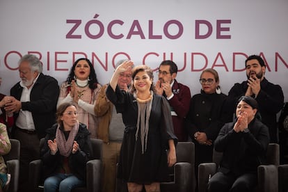 Clara Brugada Molina,  jefa del Ejecutivo capitalino encabezó la Primera Jornada de Zócalo de Gobierno Ciudadano, en la Plaza de la Constitución. 
El 8 de octubre 2024.