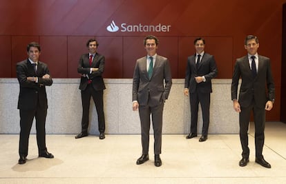 Equipo de préstamos sindicados de Banco Santander: Pablo Trueba, Diego Barrón, Antonio García, Juan Ruiz-Herrera y Álvaro Baíllo.
