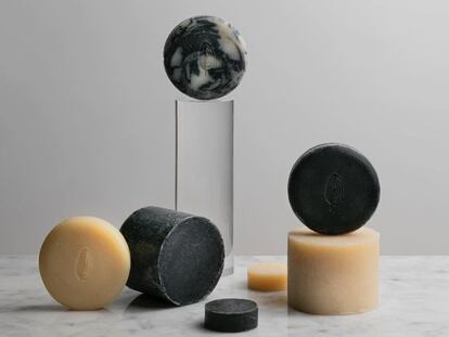 La cosmética sólida se impone: el retorno imparable del jabón en pastilla