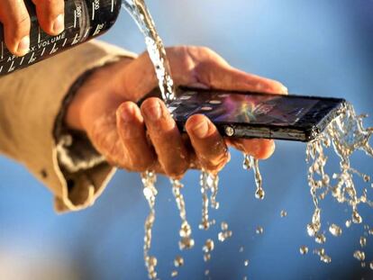 Comprueba si tu Sony Xperia Z3 sigue siendo resistente al agua sin mojarlo