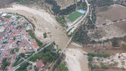 Imagen aérea de Aldea del Fresno, este miércoles.