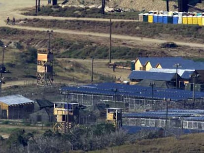 Vista aérea de la base estadounidense de Guantánamo.