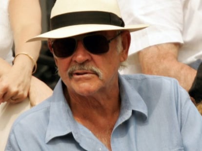 Connery y su esposa Micheline en un partido de Roland Garros, en Par&iacute;s.