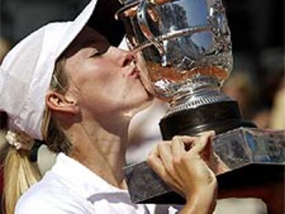 Henin ha vencido el partido por 6-0 y 6-4.