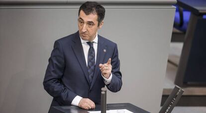 Cem &Ouml;zdemir en el Parlamento alem&aacute;n el pasado 2 de junio.