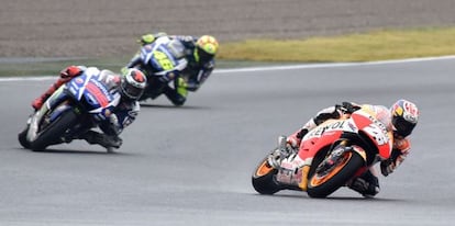 Pedrosa, Lorenzo y Rossi, en un momento de la carrera en Motegi. 