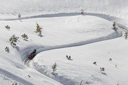 Trazado del Trineo Ruso en Mirlo Blanco, una zona de actividades alternativas al esquí en Sierra Nevada.