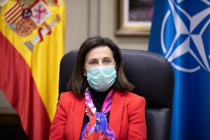 Margarita Robles, en una videoconferencia con los ministros de Defensa de la OTAN, el pasado día 15.