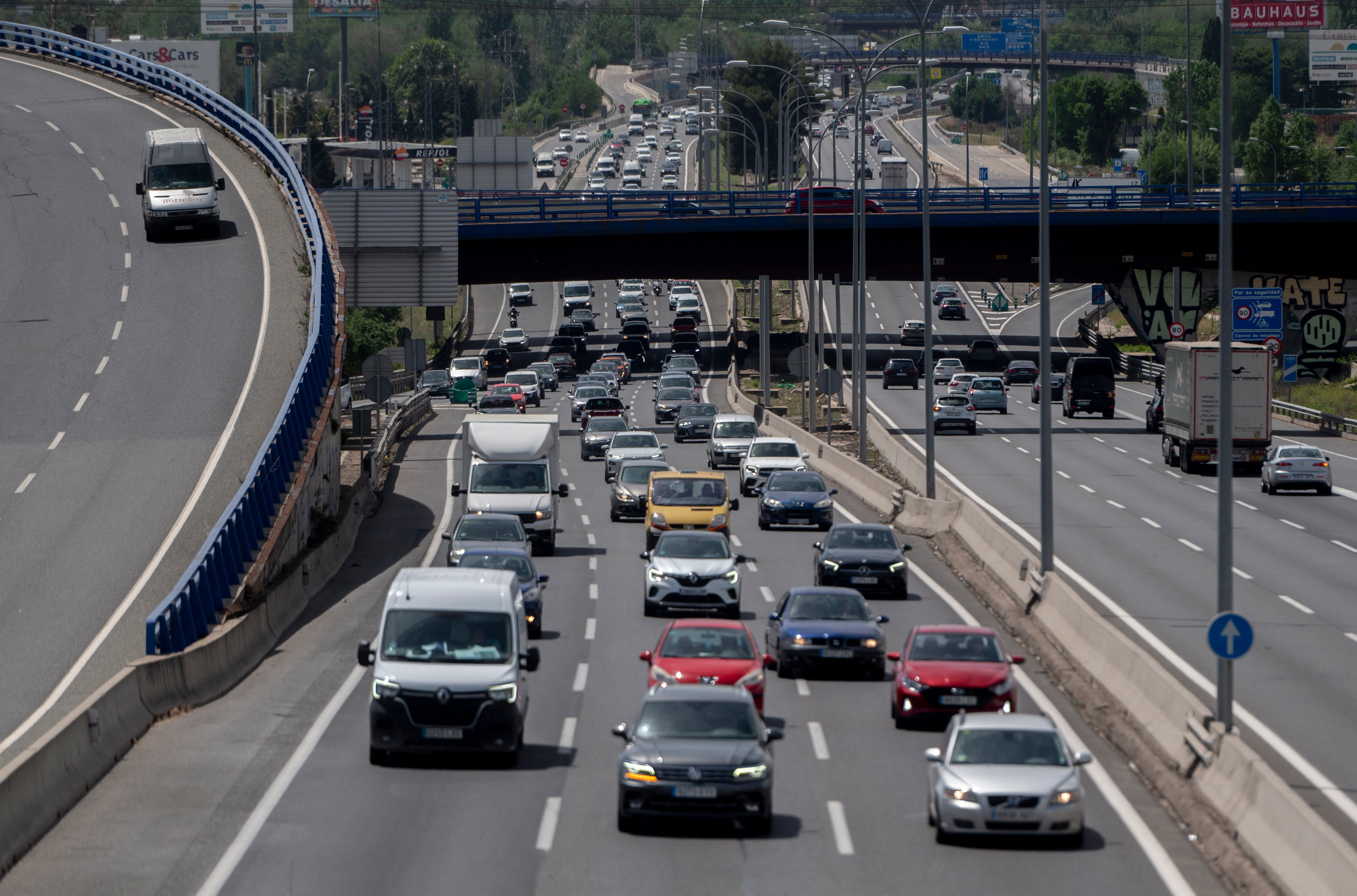 No, no te van a prohibir conducir si eres celiaco: la DGT desmiente el bulo 