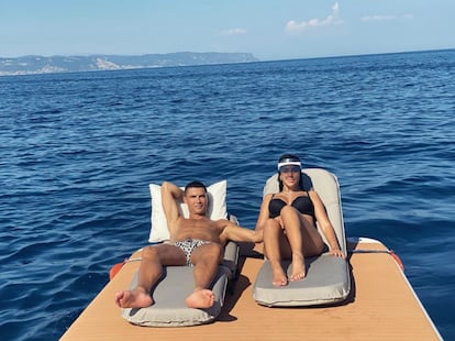 The footballer Cristiano Ronaldo and Georgina Rodriguez this summer.