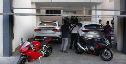 El estacionamiento de la casa de Eduardo Aparecido.