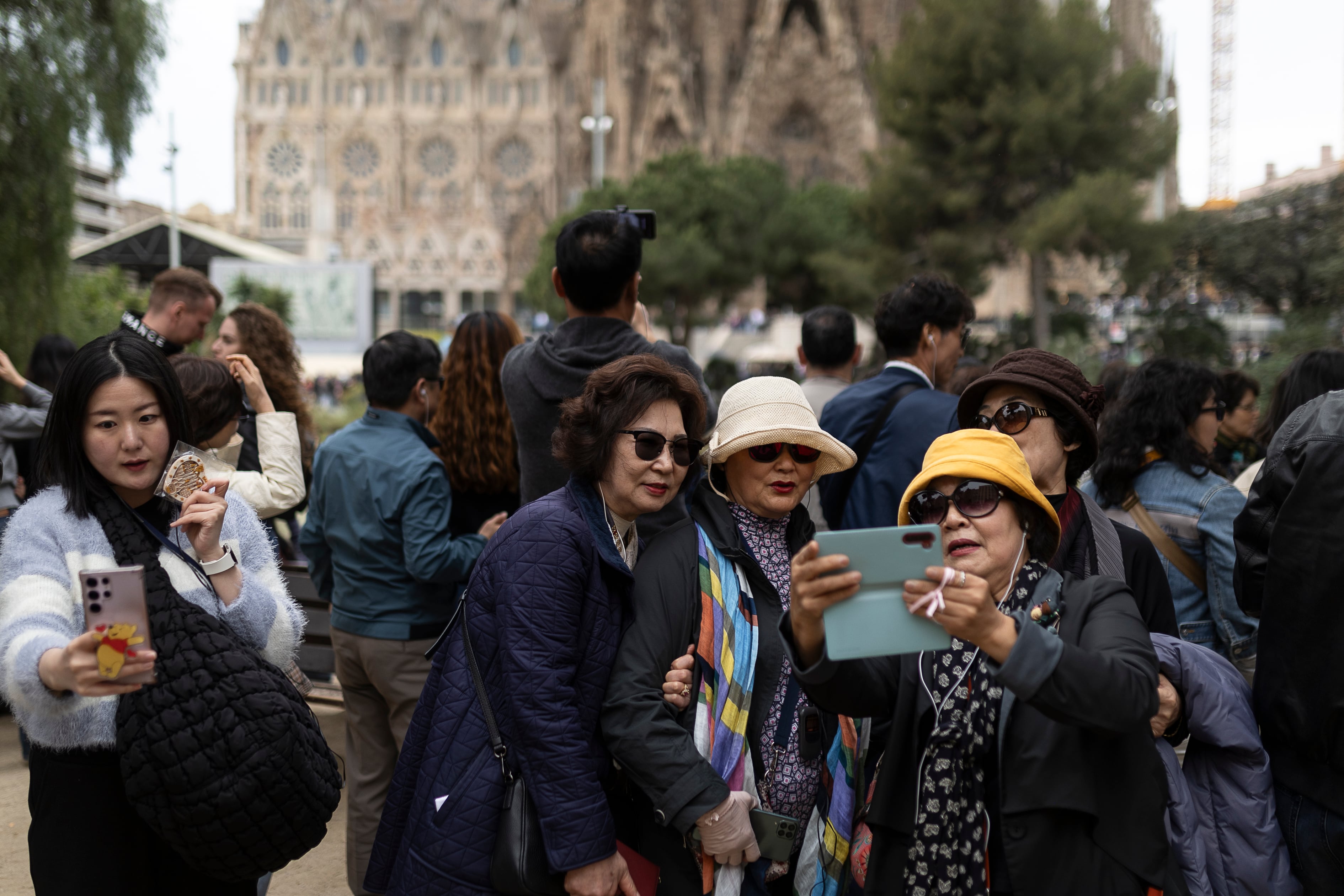 España ganó cuatro millones de turistas en cinco meses y se acerca al récord de 95 millones de viajeros