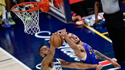 Rudy Gobert,de los Minnesota Timberwolves, pone un tapón a Michael Porter Jr., de los Denver Nuggets, en el partido de la semana pasada.