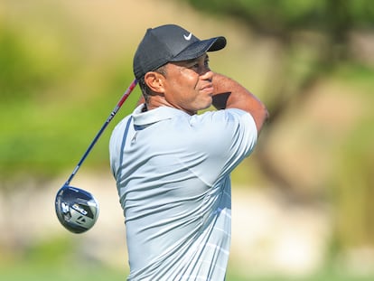 Tiger Woods training before the Hero World Challenge.