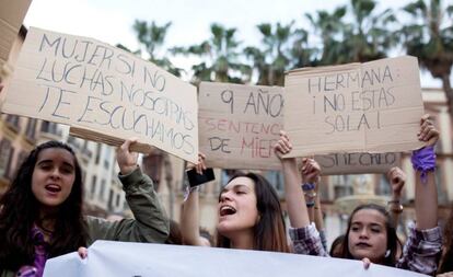 Manifestación contra la sentencia de La Manada el 26 de abril de 2018.