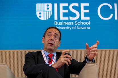 Gonzalo Gortázar, consejero delegado de CaixaBank, este miércoles en el foro bancario del IESE, en Madrid.