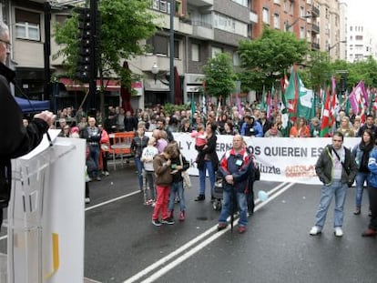 Adolfo Muñoz en el discurso que ha ofrecido antes de la marcha por la Gran Vía