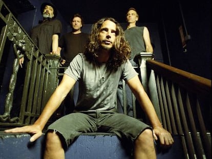 Chris Cornell, en primer t&eacute;rmino, con Soundgarden