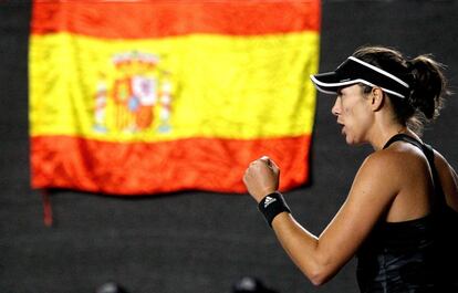 En este segundo set, Muguruza ganó el 72,2% de sus puntos con el primer servicio, muy por encima del 54,5% de Kontaveit. En cuanto a puntos de quiebre en contra, la española salvó dos de tres y la estonia uno de tres.