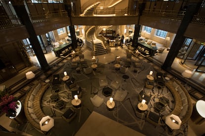 El hall del nuevo hotel Four Seasons de Madrid.