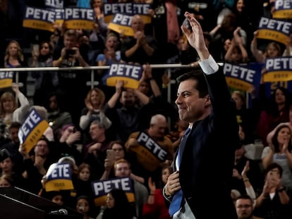 O então pré-candidato Pete Buttigieg participa de ato de campanha em Raleigh, Carolina do Norte, no sábado.