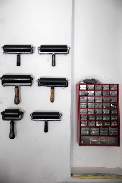 Algunas de las herramientas con las que el danés ha trabajado a lo largo de las décadas que lleva en Benveniste Contemporary.