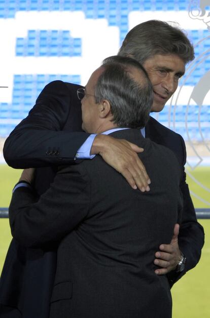 Llegada: “Es un profesional inteligente, trabajador, equilibrado, que cuida la pelota y propone un fútbol elegante y de buen gusto. Por todo eso está con nosotros y porque tiene la valentía suficiente para apostar por el talento de los jóvenes. Por eso y porque posee esa seriedad profunda que precisa un equipo como el Real Madrid donde se depositan tantas pasiones, tantas emociones y tantas expectativas"   Salida: "No es una decisión fácil la que hemos tomado, hay que destacar la profesionalidad y entrega de Pellegrini. Pero estamos convencidos de que tras este año necesitamos un nuevo impulso. El Madrid apuesta por la estabilidad. Pero la estabilidad para el Madrid es ganar y ser líderes en Europa y en el mundo. Esa es la estabilidad que entendemos los madridistas. No mantener al entrenador. Consideramos que estamos en el momento adecuado de dar un nuevo impulso”.