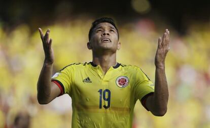 El delantero colombiano Teófilo Gutierrez