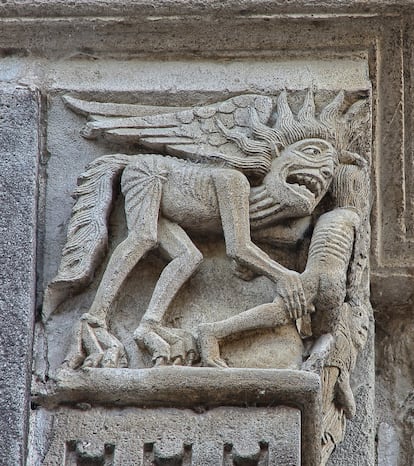 El diablo en la iglesia francesa de San Lázaro de Autun, en Saône-et-Loire.