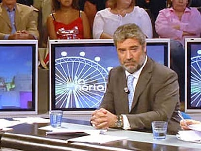 Miguel Ángel Rodríguez, ex portavoz del Gobierno de José María Aznar, en el programa <i>La noria</i>, que emite Telecinco.