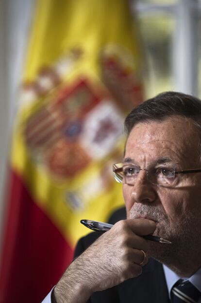 Rajoy en un gesto reflexivo, durante la entrevista.