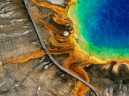 Gran Fuente Prism&aacute;tica en el Parque Nacional de Yellowstone (Wyoming, Estados Unidos).