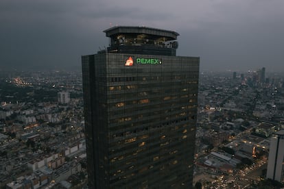 La torre de Petróleos Mexicanos, en Ciudad de México, en mayo de 2023.
