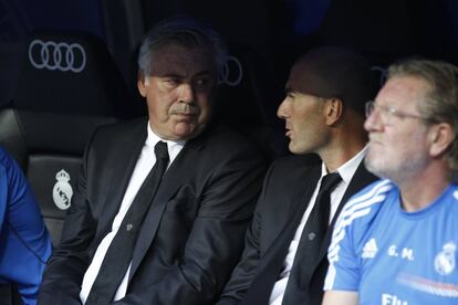 Ancelotti y Zidane, antes del partido.