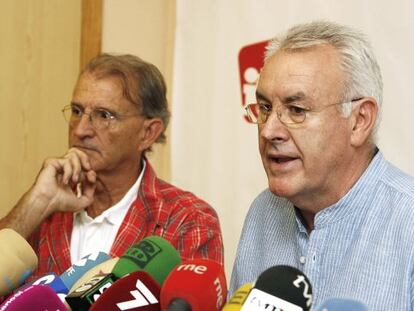 Cayo Lara y la cabeza de lista de la coalici&oacute;n por Murcia al Congreso, Pedro Costa.