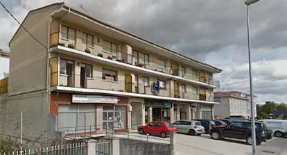Edificio de Villasana de Mena afectado por la explosión.