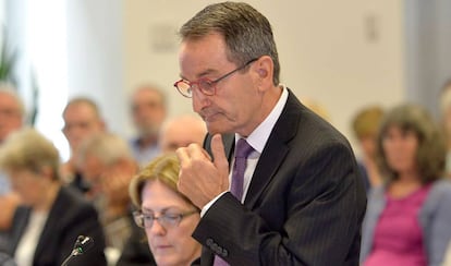 Francis Sullivan, responsable del Consejo de Verdad, Justicia y Salud, durante la vista de la comisión investigadora.