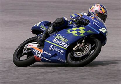 Toni Elías, en el transcurso de los entrenamientos oficiales del Gran Premio de Malasia.