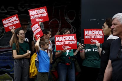 Manifestación contra el presidente francés, este sábado en París.