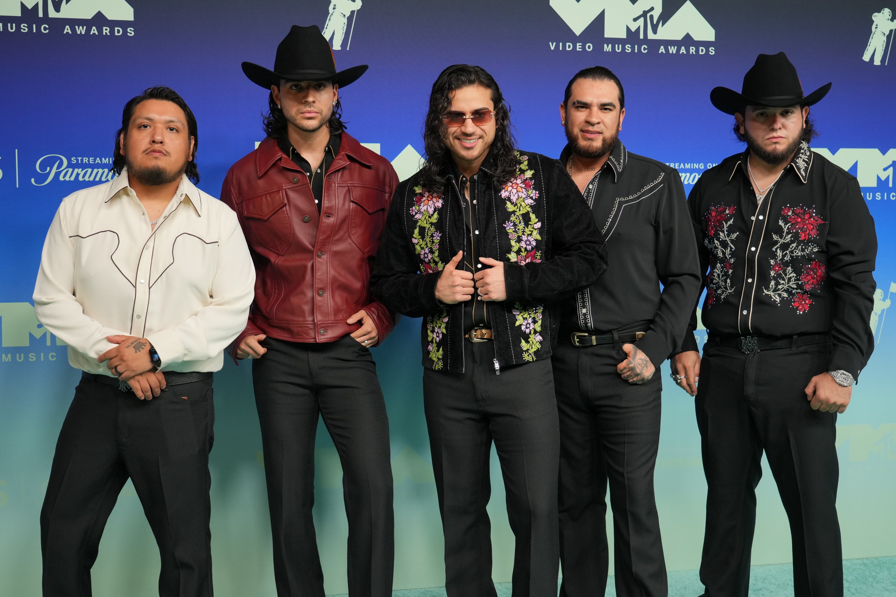 El grupo Fuerza Regida denuncia el robo de material audiovisual inédito