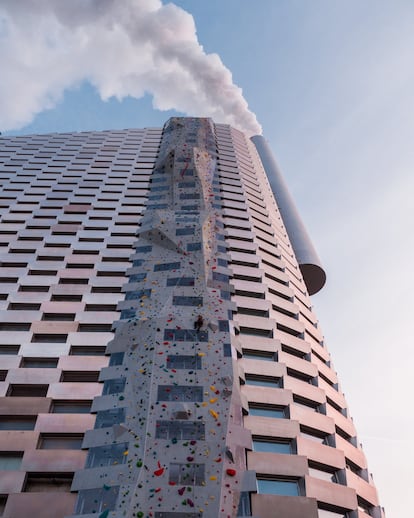 El muro de escalada en CopenHill, a las afueras de Copenhague.