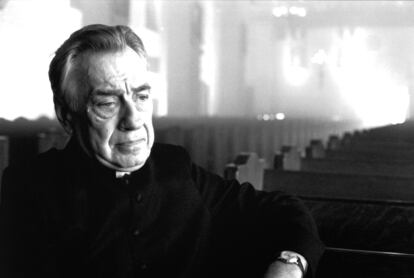 Philip Baker Hall