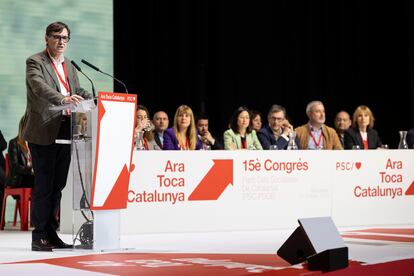 Salvador Illa, durante su intervención este domingo en Barcelona.