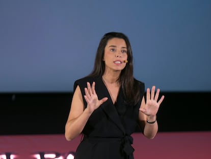 Iria da Cunha, doctora en Ciencias del Lenguaje y Lingüística Aplicada, profesora contratada en la UNED, académica de número de la Academia Joven de España.